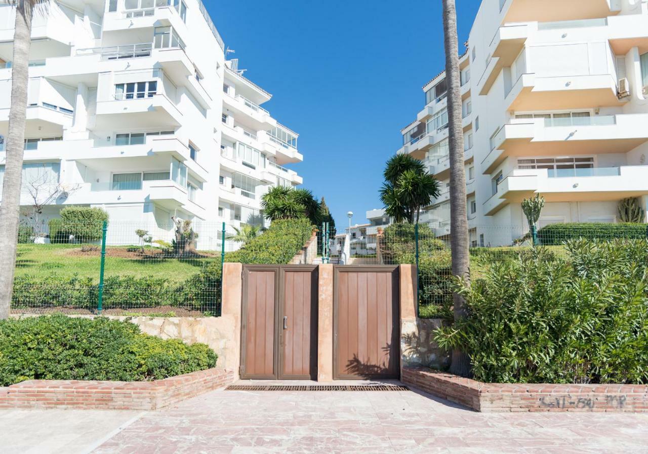 Tgh/ Marbella Beachfront And Center Exterior foto