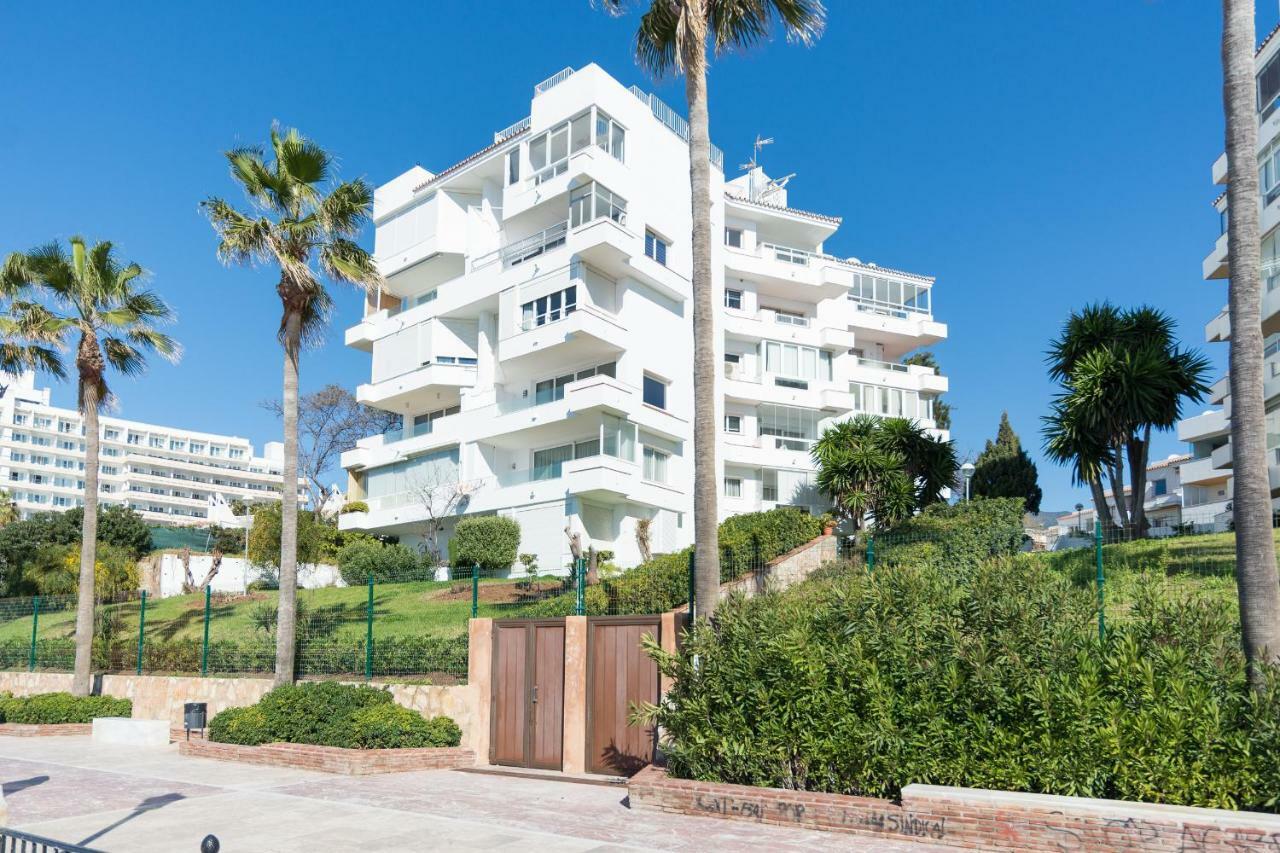 Tgh/ Marbella Beachfront And Center Exterior foto